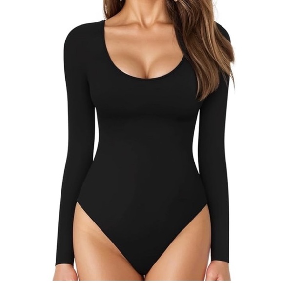 Mangopop, scoopneck bodysuit, - Picture 1 of 10